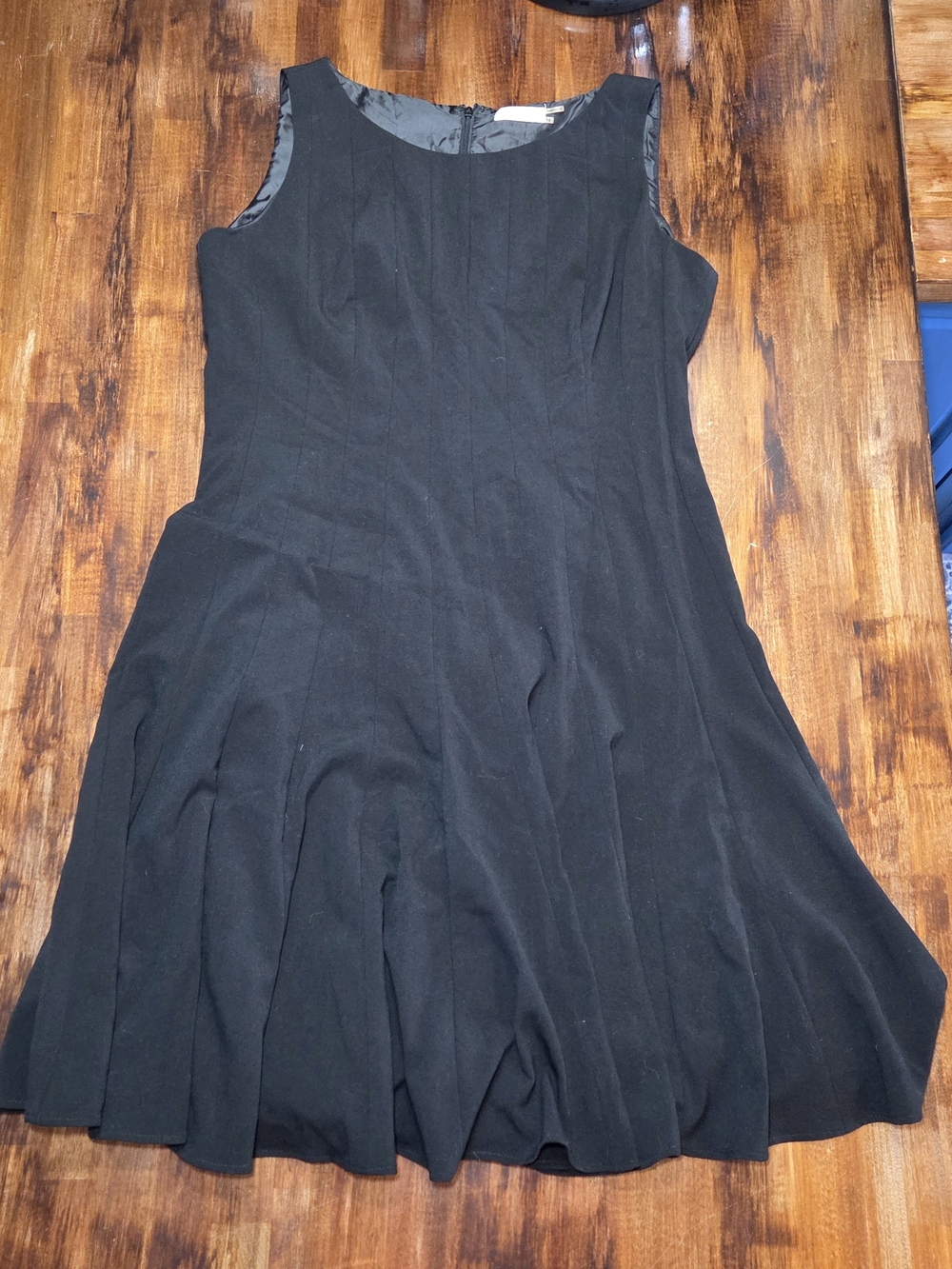Calvin Klein A-Line Pleated Black Dress Size 14 Slimming Little Black Dress